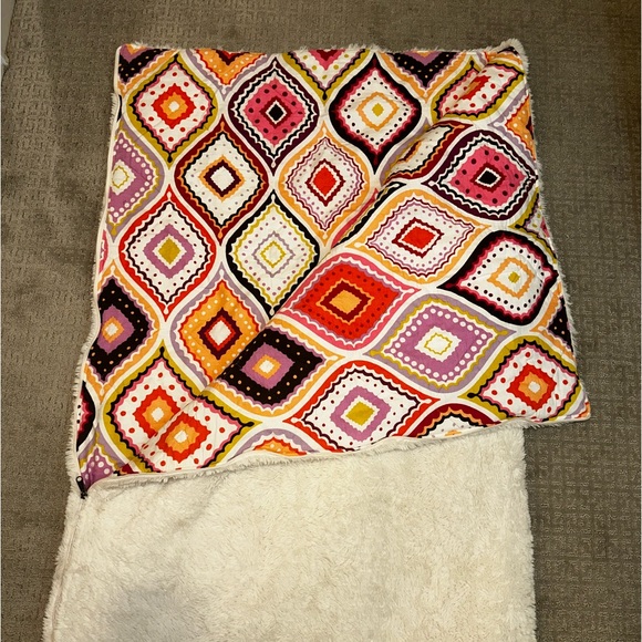 PB Teen Reversible Sleeping Bag (2 available) - Picture 2 of 4